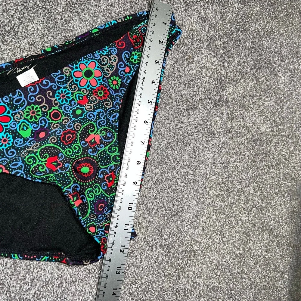 Women's Old Navy bikini bottoms size medium floral